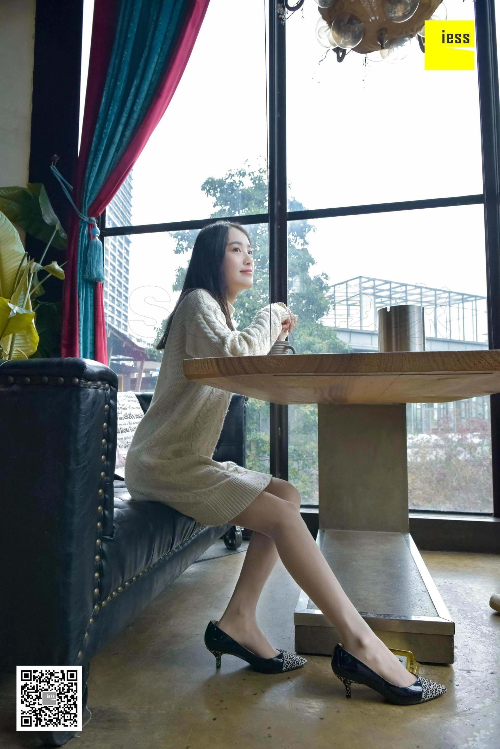 [IESS异思趣向] 2017.12.27 丝享家134:婉萍《你的白色毛衣》 1